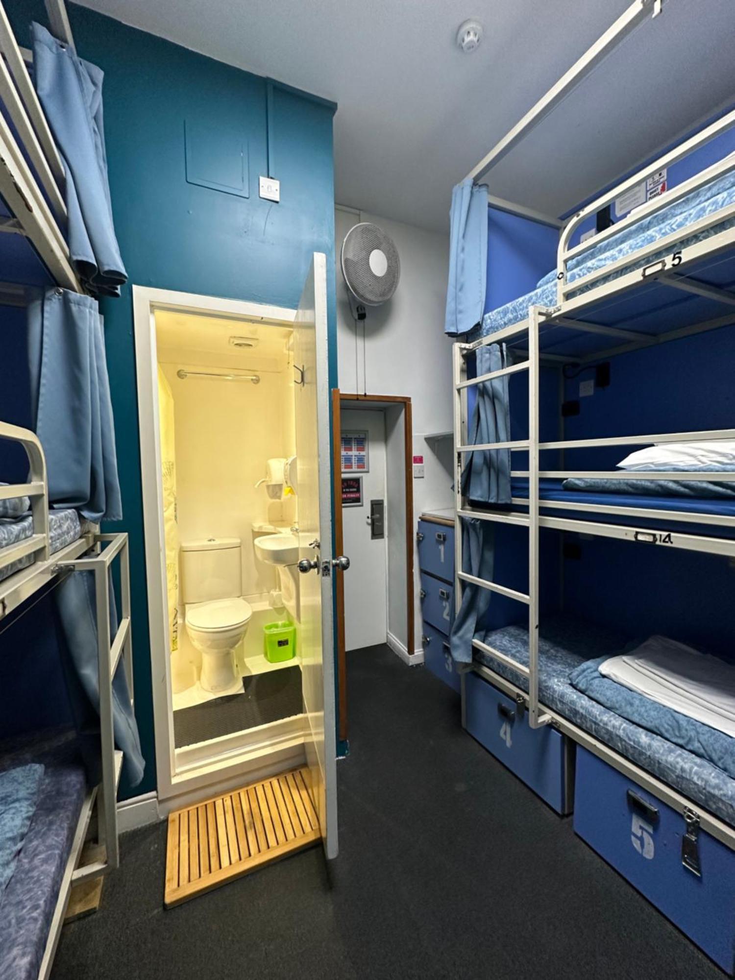 Smart Hyde Park Inn Лондон Екстер'єр фото